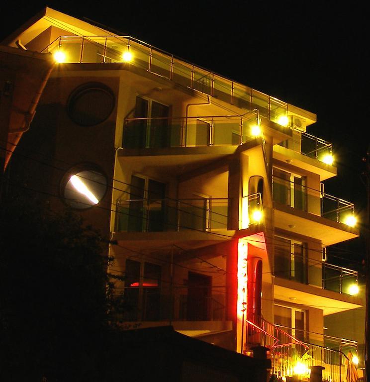 Venis Hotel Sozopol Exterior foto